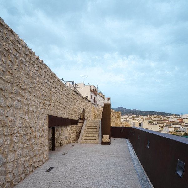 Muralla de Cabra (Córdoba) | EYAC Arquitec | Manolo Espaliú - Fotografía de Arquitectura