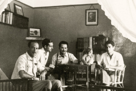 El mono.Capitan Asensi, Doctor Galán del Hoyo, Veterinario Vict