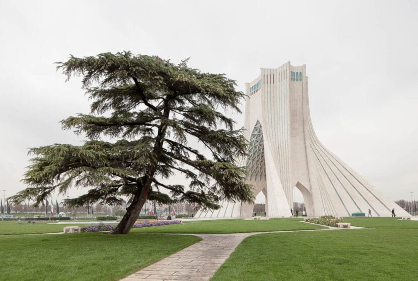 Azadi Tower, Tehran | Hossein Amanat - Manolo Espaliú - Fotografía de Arquitecturagrafía de Arquitectura