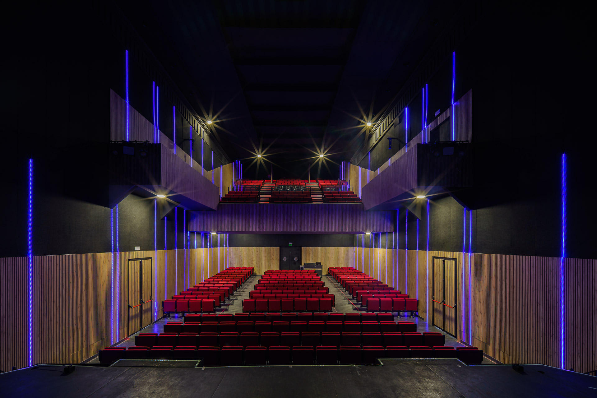 Teatro Triana | ECOcero | Manolo Espaliú - Fotografía de Arquitectura