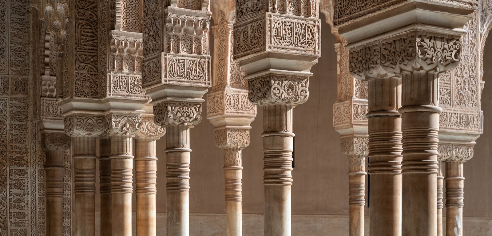 Capiteles Patio de los Leones - Alhambra | Manolo Espaliú - Fotografía de Arquitectura