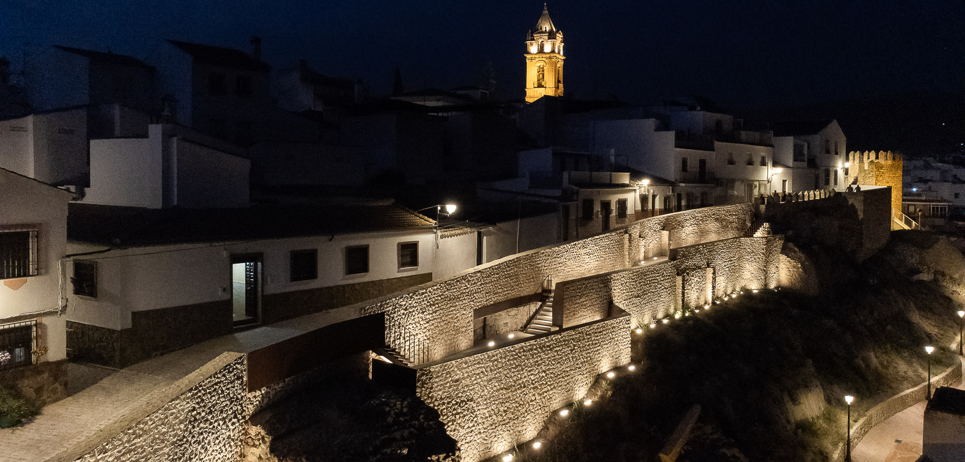 Intervención Muralla Medieval de Cabra, Córdoba | Manolo Espaliú - Fotografía de Arquitectura